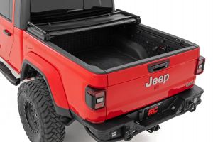 Rough Country Soft Tri-Fold Bed Cover 5' Bed for 20+ Jeep Gladiator JT 41620500