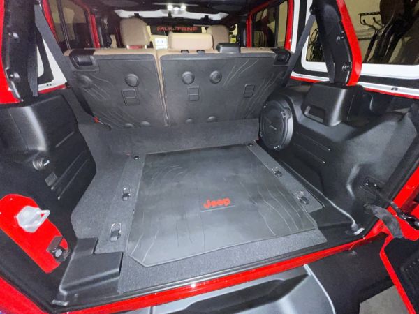 Mopar Truck Cargo Liner for 18+ Jeep Wrangler JLU 4XE 82215988